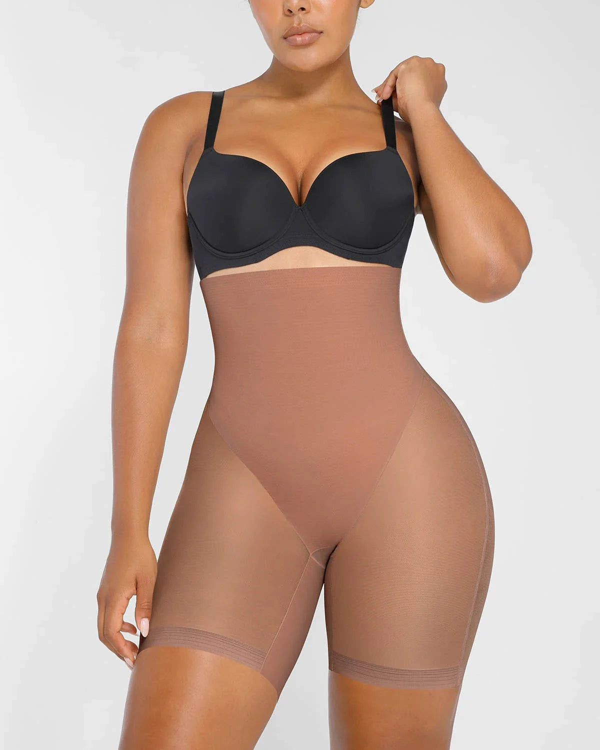 MySkult® Short moulant en maille respirante – Galbe fessier - effet lissant