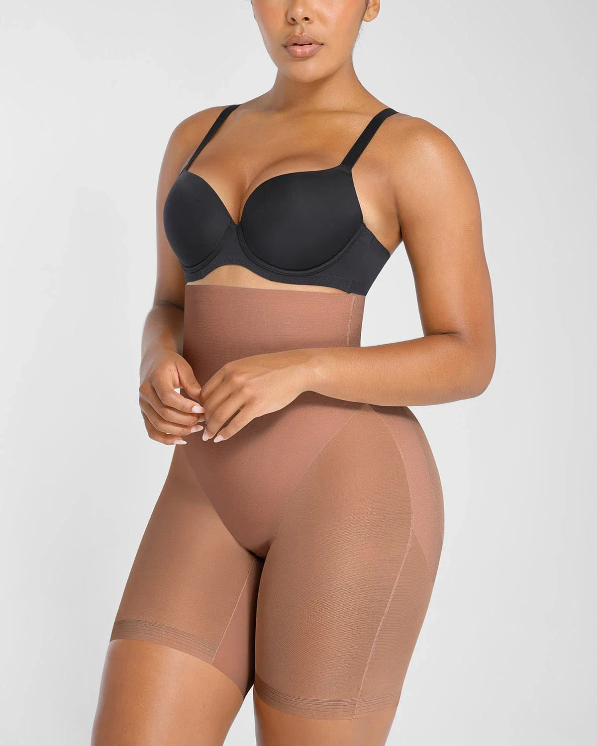 MySkult® Short moulant en maille respirante – Galbe fessier - effet lissant